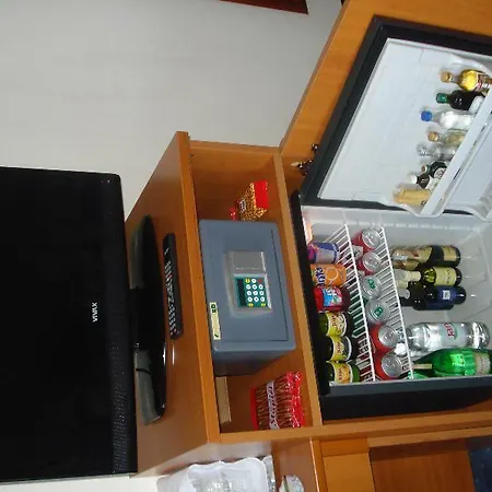 Rosina 4* ماكارسكا