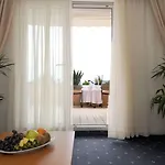 Rosina Отель 4*
