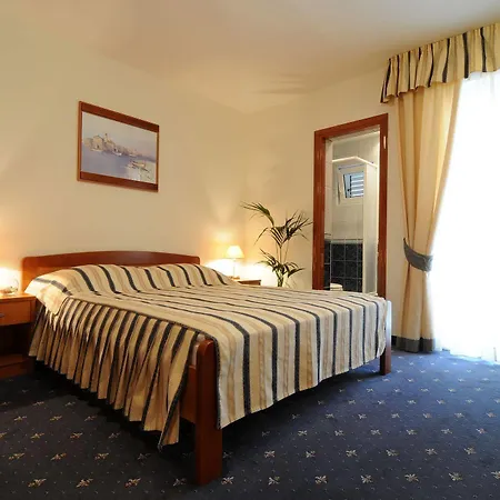Rosina Hotel Makarska